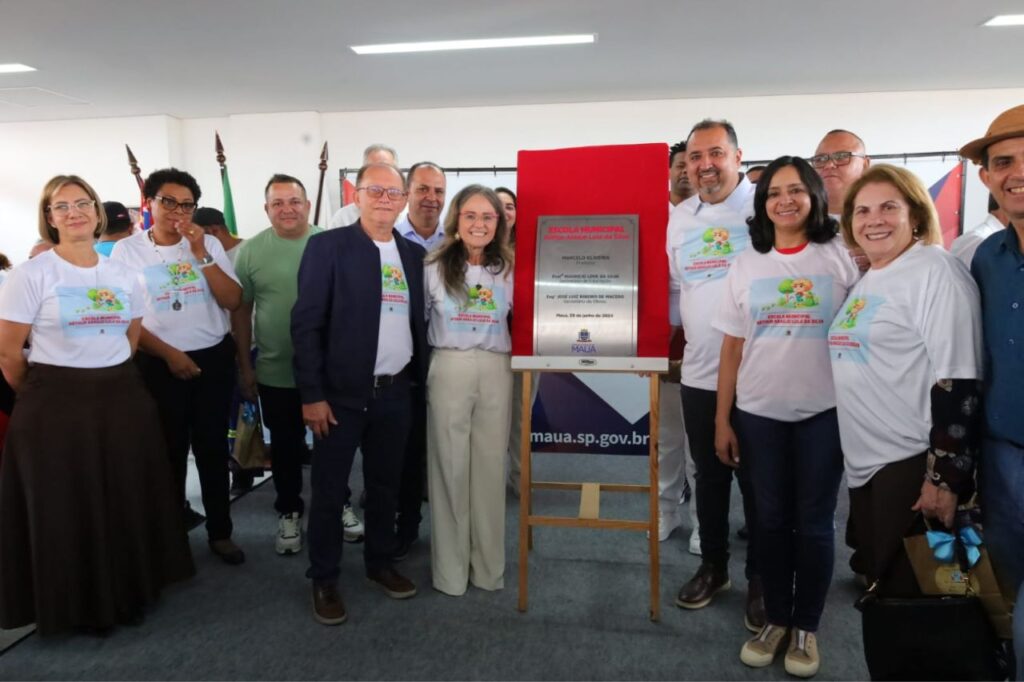 Prefeito Marcelo Oliveira inaugura a 45ª escola municipal de Mauá