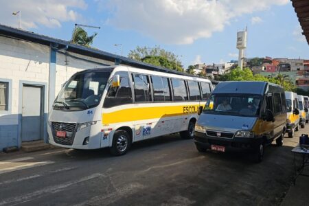 Semasa inicia aferições de fumaça preta em transportes escolares a diesel