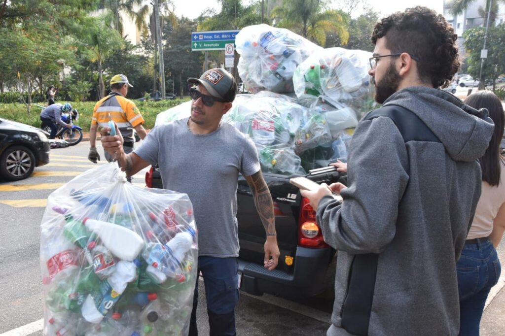 Moeda Pet retira mais de 1 milhao de garrafas plasticas do meio ambiente 2 1