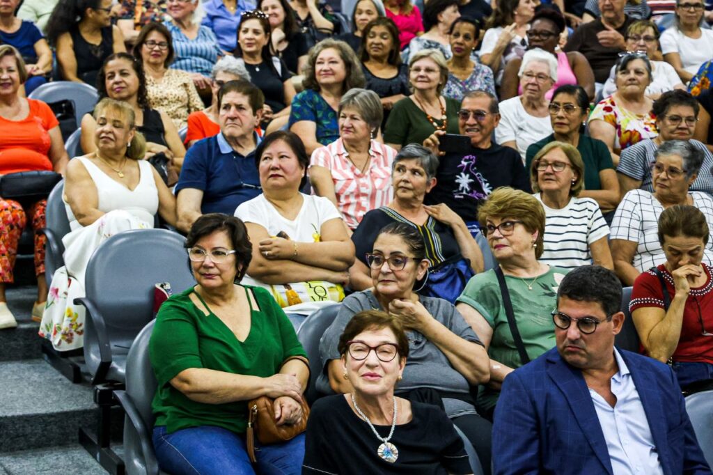 Faculdade Aberta para a Terceira Idade de São Bernardo oferece formação integral a 330 alunos