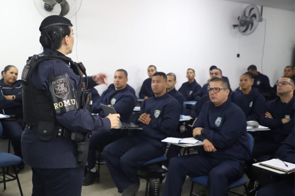 GCM de Santo André realiza capacitação de agentes de segurança para enfrentamento da violência doméstica