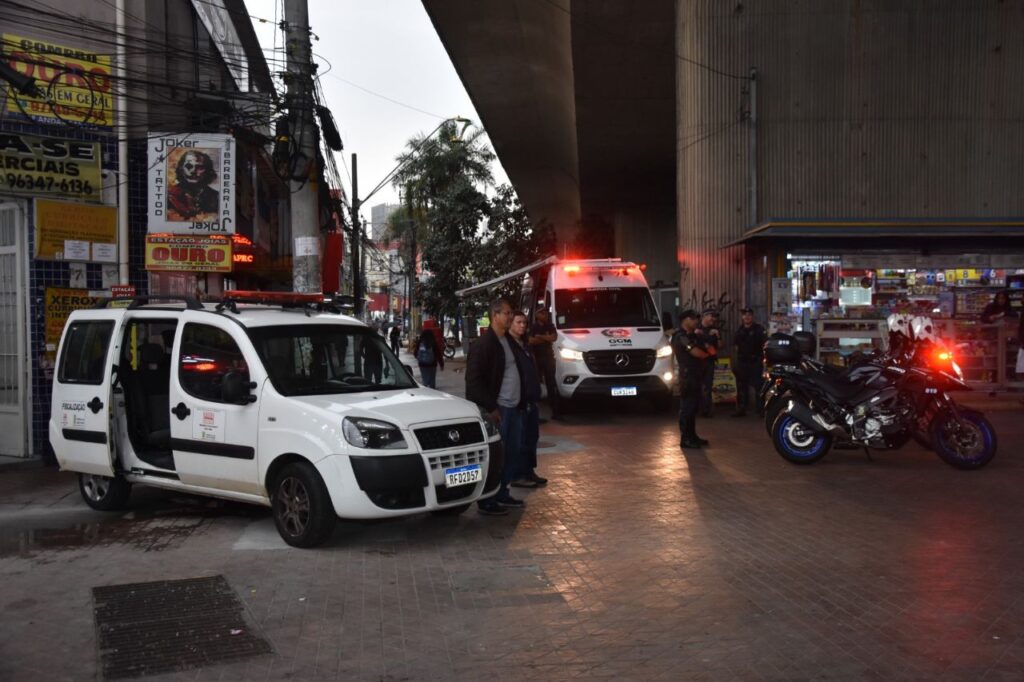 Santo André realiza operação integrada para combate ao comércio irregular na região central