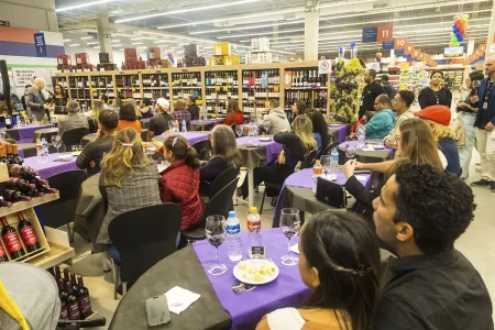 COOP reúne apreciadores de vinho em evento temático