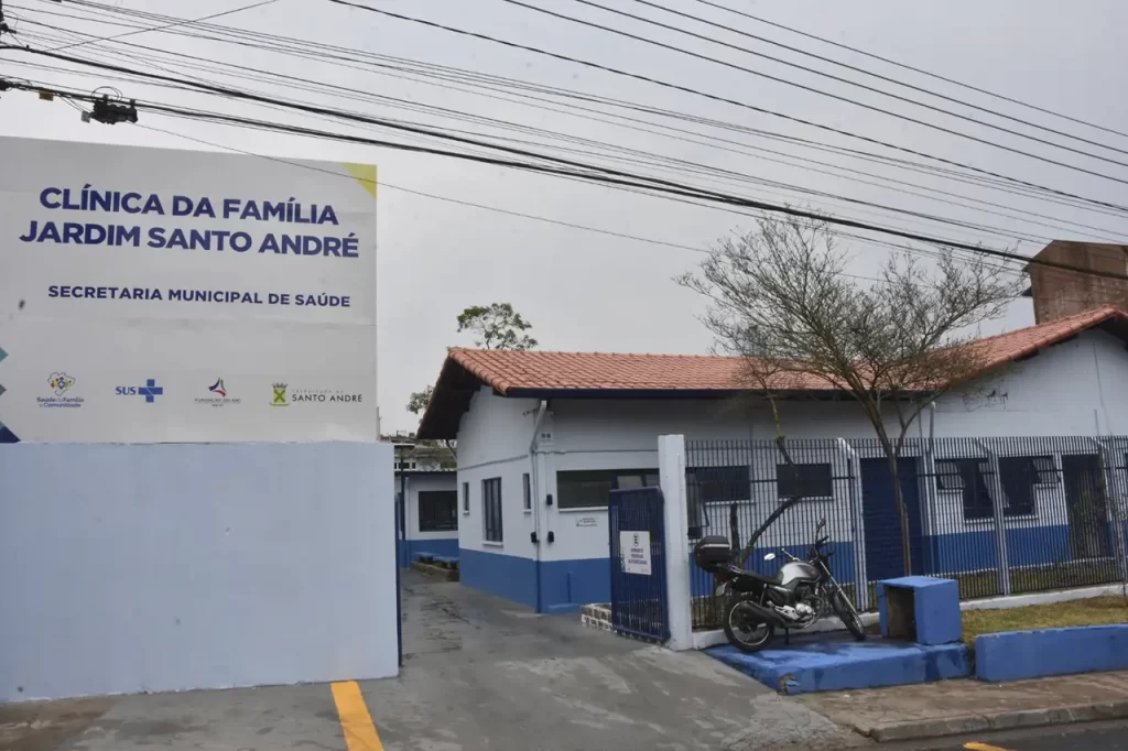 Clínica da Família Jardim Santo André é reinaugurada após processo de requalificação