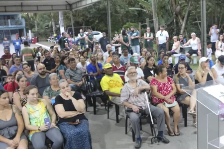 Em São Bernardo, regularização contempla com escrituras 95 moradores do Cocaia