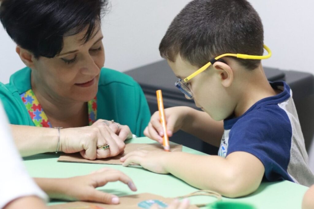 Grupo OSSEL Assistencia inaugura mais uma clínica para crianças e adolescentes atípicos em Santo André