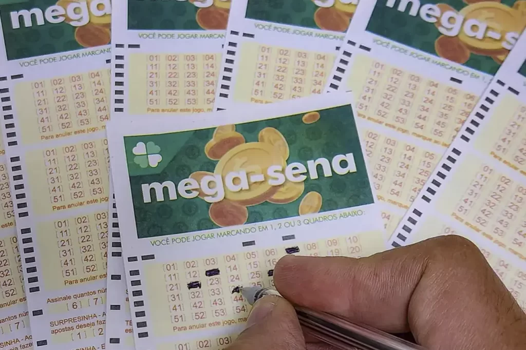 Nenhum apostador acerta as seis dezenas da Mega-Sena