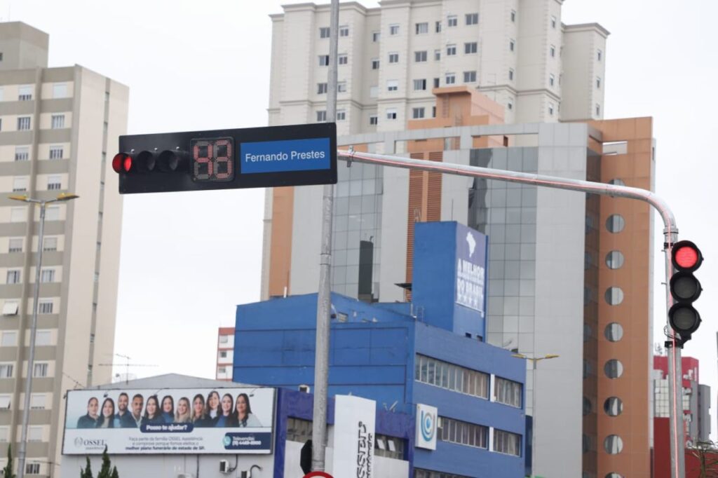 Obras de requalificação viária da Rua Coronel Alfredo Fláquer entram na fase final