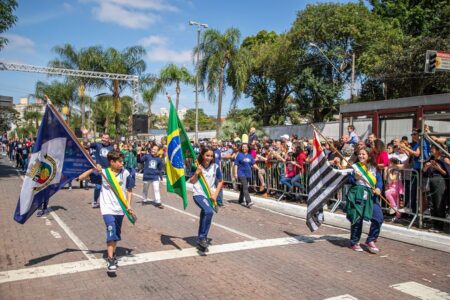 Prefeitura de São Caetano realiza tradicional Parada Cívico-Militar na Avenida Goiás