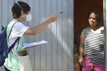 Semasa apresenta trabalho técnico sobre ações socioambientais nos ecopontos no Congresso Nacional de Conservação e Educação Ambiental