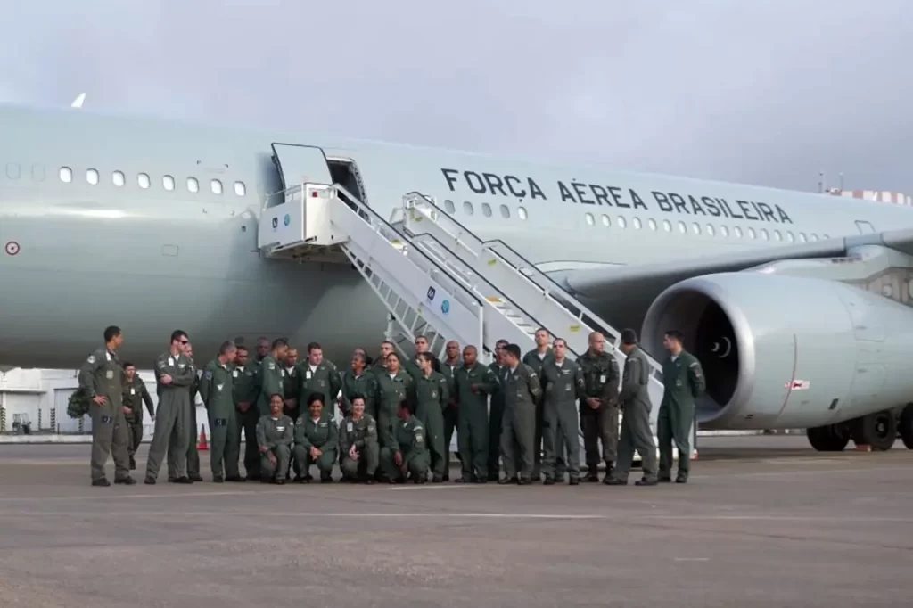 Aeronave do Governo Federal decola rumo ao Líbano para resgate de brasileiros