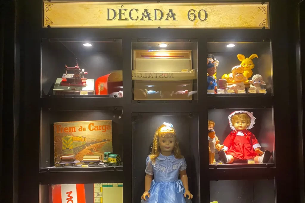 Brinquedos nostálgicos são destaque no Shopping ABC