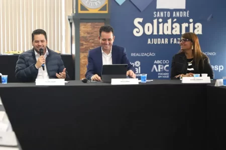 Prefeito Paulo Serra apresenta Plano de Metas para 2025 em reunião com Gilvan e Silvana Medeiros