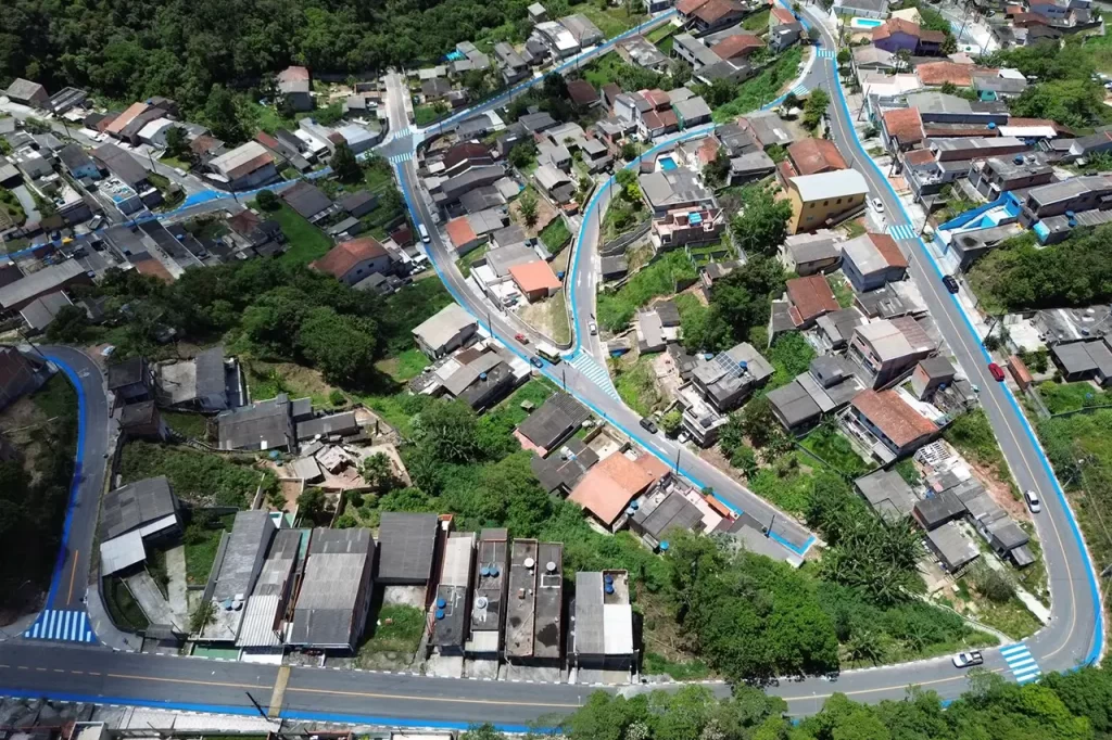 Prefeitura de Ribeirão Pires conclui nova sinalização viária no bairro Nossa Senhora de Fátima 1 Prefeitura de Ribeirão Pires conclui nova sinalização viária no bairro Nossa Senhora de Fátima