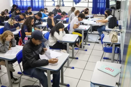 Provão Paulista segundo dia tem questões de Matemática e Ciências Humanas