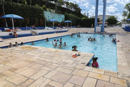 São Caetano abre nesta terça-feira, dia 8 de outubro, as piscinas de cinco clubes municipais para o Verão 2024/25