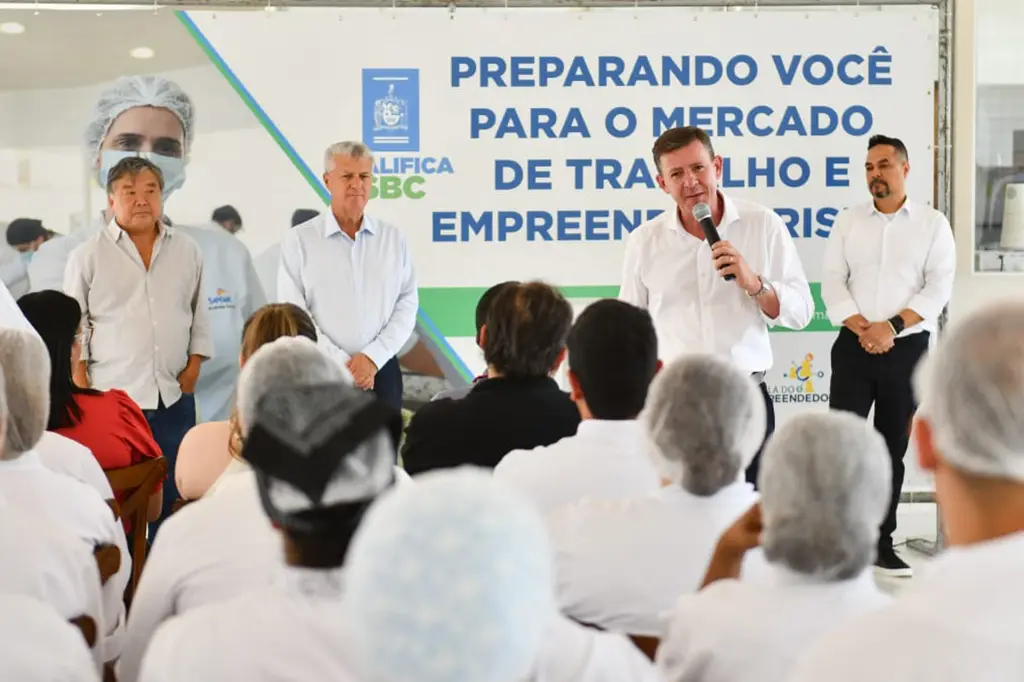 Vista aérea de São Bernardo do Campo, referência na geração de empregos formais no Grande ABC.