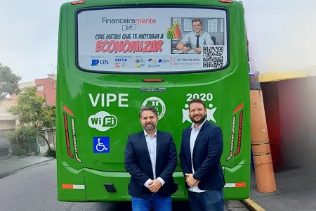 São Caetano do Sul recebe maior projeto de educação financeira outdoor do Brasil