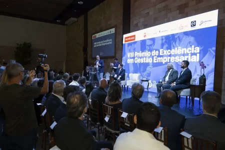 Empresários e autoridades de São Caetano do Sul reunidos no VIII Prêmio de Excelência em Gestão Empresarial.