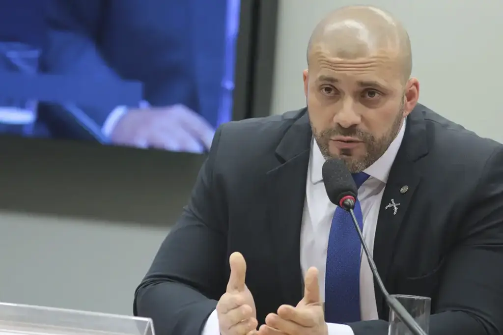 Entrada da Cadeia Pública José Frederico Marques, onde Daniel Silveira está detido, no Rio de Janeiro.