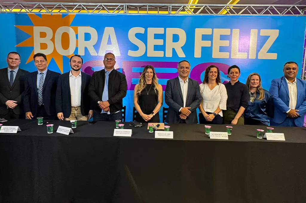 Marcelo Lima ao lado de Jessica Cormick durante anúncio do secretariado de São Bernardo.