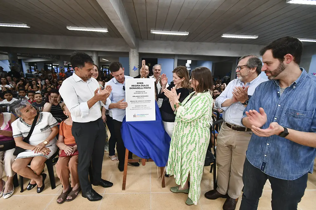 Prefeitura de São Bernardo inaugura EMEB Regina Dulce Donadelli Pinto no Complexo Tiradentes 1 Inauguração da EMEB Regina Dulce Donadelli Pinto, nova escola no Complexo Tiradentes, São Bernardo.