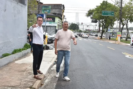 Vista aérea da Avenida Queirós Filho após as obras de drenagem realizadas pela Prefeitura de Santo André.