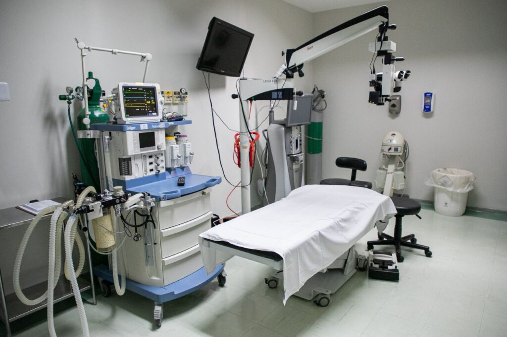 São Caetano inaugura Hospital de Olhos Dr. Jaime Tavares 1 Centro Cirúrgico do novo Hospital de Olhos Dr. Jaime Tavares em São Caetano do Sul."