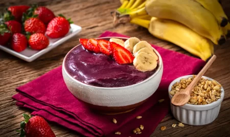 Brasileira celebra 117 anos e aponta o açaí como segredo de sua longevidade