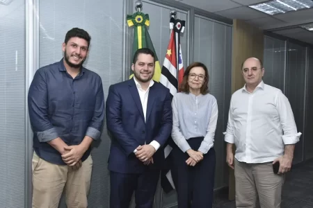 Gilvan Junior e CDHU firmam parceria para novas unidades habitacionais em Santo André