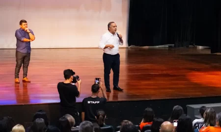 Marcelo Lima anuncia retomada das progressões no plano de carreira da Educação