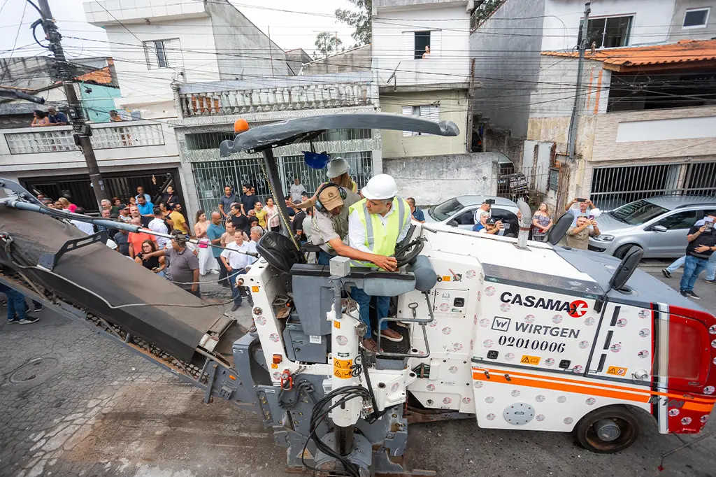 Marcelo Lima lança obras na Vila Carminha e destaca compromisso com a população