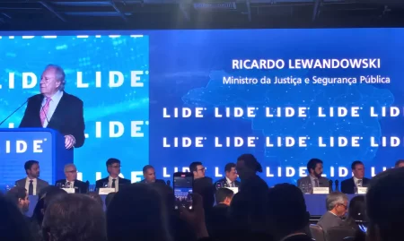 Milton e Roberta Bigucci participam de almoço empresarial com o ministro Lewandowski