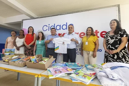 Prefeito Marcelo Lima anuncia calendário escolar, entrega de kits e prorrogação de concurso na Educação