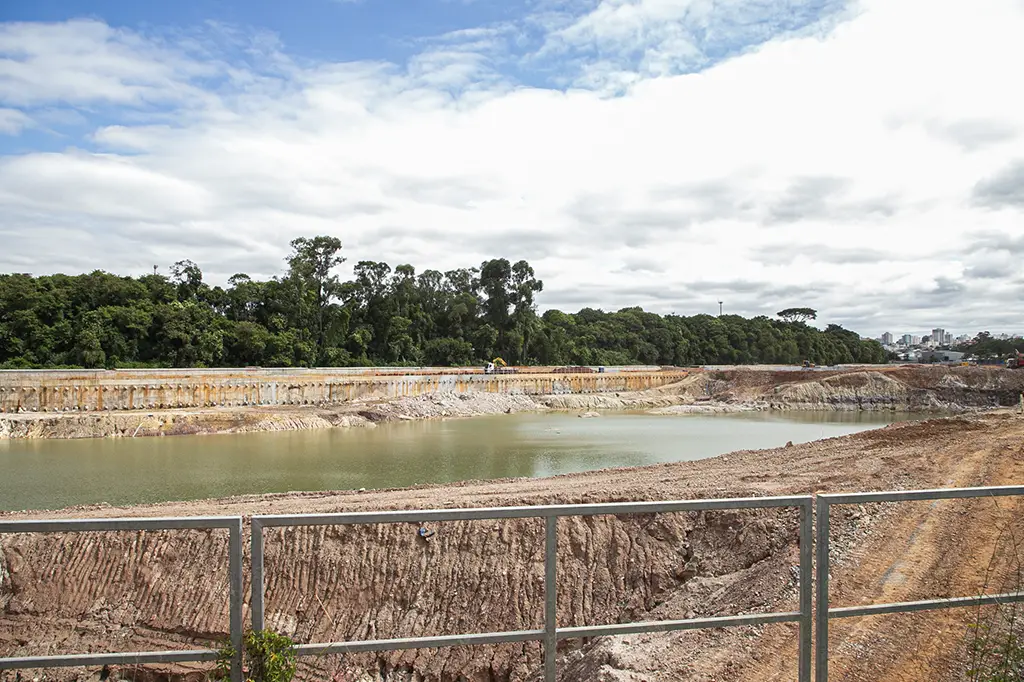 Prefeito Tite Campanella acompanha avanço das obras do Piscinão Jaboticabal 1 Prefeito Tite Campanella acompanha avanço das obras do Piscinão Jaboticabal