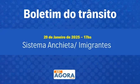 Rodovia dos Imigrantes tem tráfego lento e bloqueios por obras e baixa visibilidade