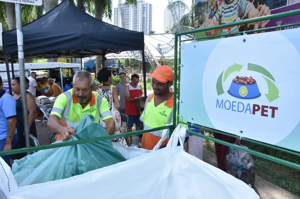 Santo André inicia 2025 com sucesso do programa Moeda Pet no Parque Central