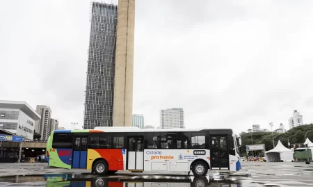 São Bernardo renova frota com 100 novos ônibus para modernizar transporte público