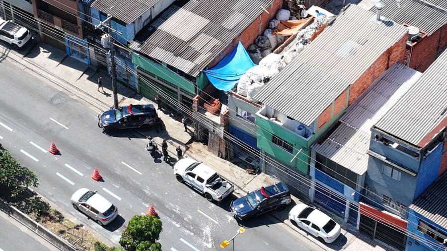 Santo André intensifica fiscalização e interdita novo ponto clandestino de sucata 1 Santo André intensifica fiscalização e interdita novo ponto clandestino de sucata