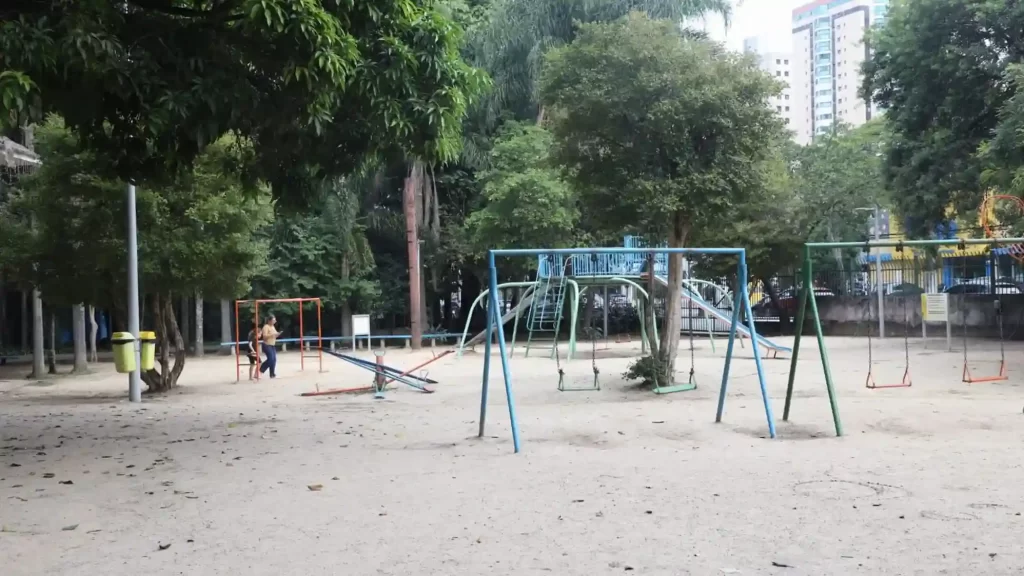 Confira o que abre e fecha em Santo André nos feriados de Sexta-feira Santa e Tiradentes