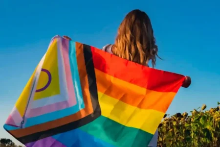 Combate à LGBTfobia: 35 anos da decisão histórica da OMS