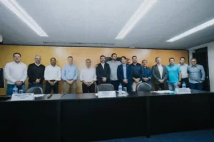 Representantes do Sebrae, Consórcio ABC e municípios durante coletiva sobre o mutirão de regularização dos MEIs no Grande ABC.