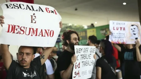 Dia do Trabalhador reúne protestos pelo fim da escala 6×1 em diversas cidades
