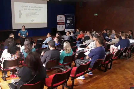 Empreendedores recebem dicas para aumento de vendas em Santo André