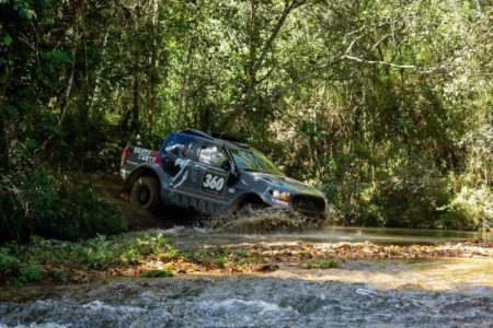 Equipe londrinense Braço Curto Motorsport começa o Rally Minas Brasil na frente
