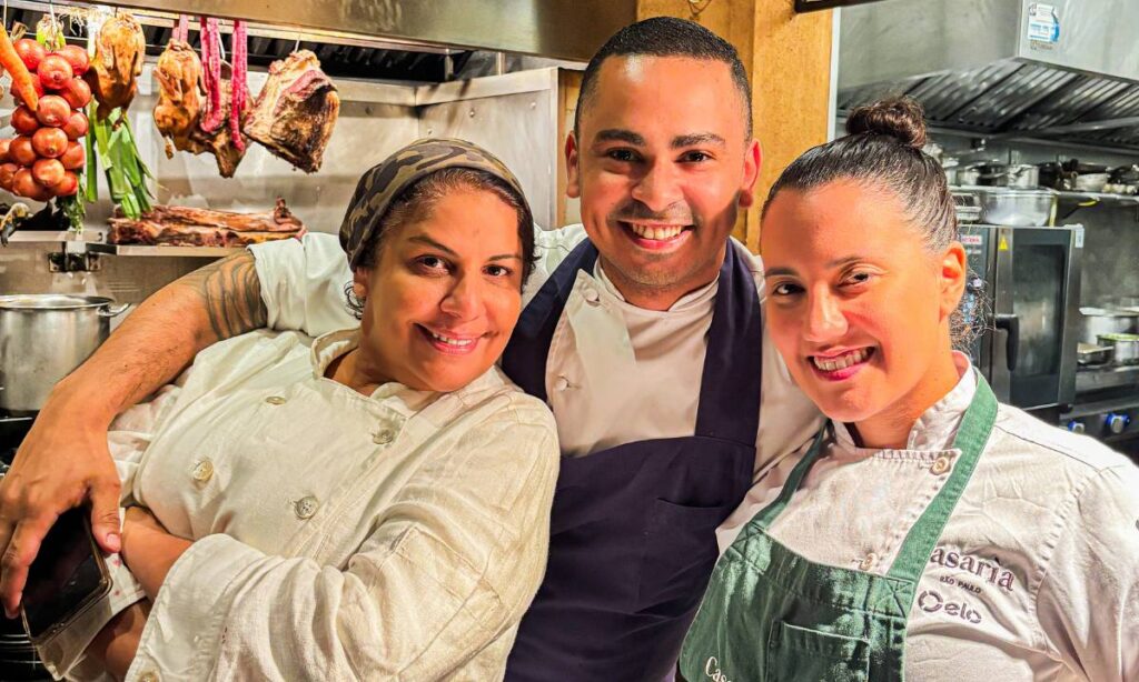 Fogo, vinho e afeto: chefs se encontram em jantar memorável no Refúgio, em São Paulo