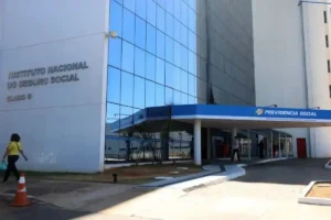 Fraude bilionaria AGU deve incluir mais quatro entidades em investigacao sobre descontos indevidos n 2