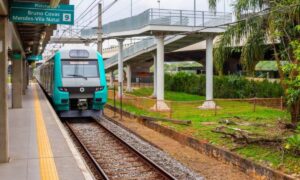 Governo de SP assina aditivo para investir R$ 1 bilhão na modernização das linhas 8-Diamante e 9-Esmeralda