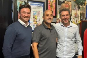 Guto Volpi recebe visita do deputado federal Alex Manente para tratar sobre saúde mental 