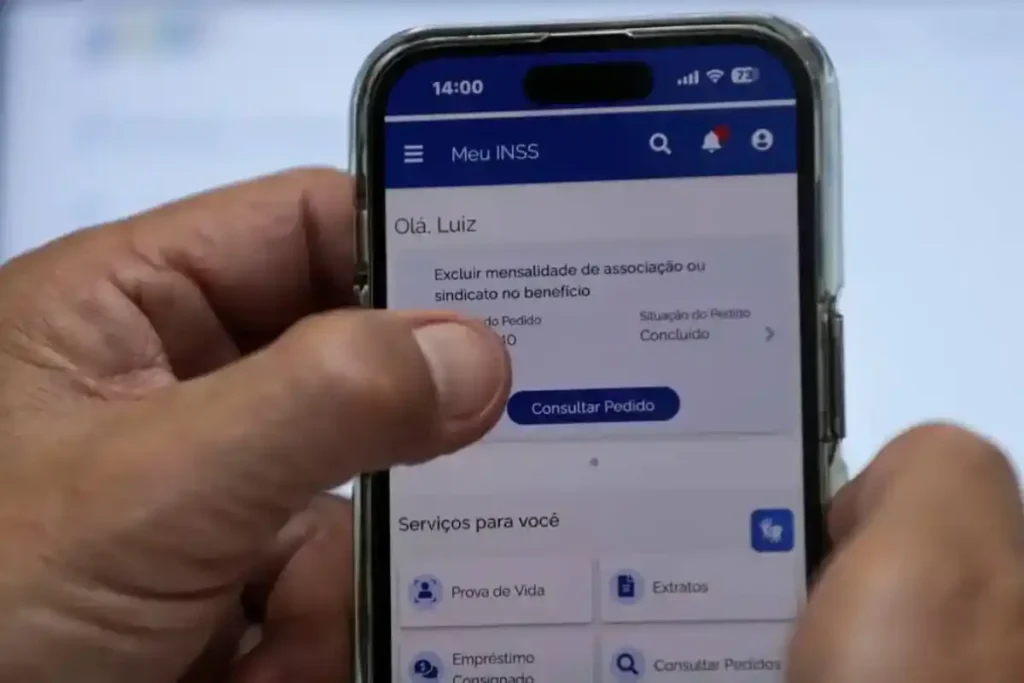 INSS notifica aposentados sobre descontos não autorizados; veja como consultar e pedir reembolso